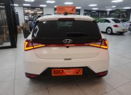 2022 HYUNDAI i20 1.0 T-GDi Mhev PREMIUM with ONLY 31K — HEATED STEERING WHEEL & SEATS