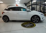 2022 HYUNDAI i20 1.0 T-GDi Mhev PREMIUM with ONLY 31K — HEATED STEERING WHEEL & SEATS