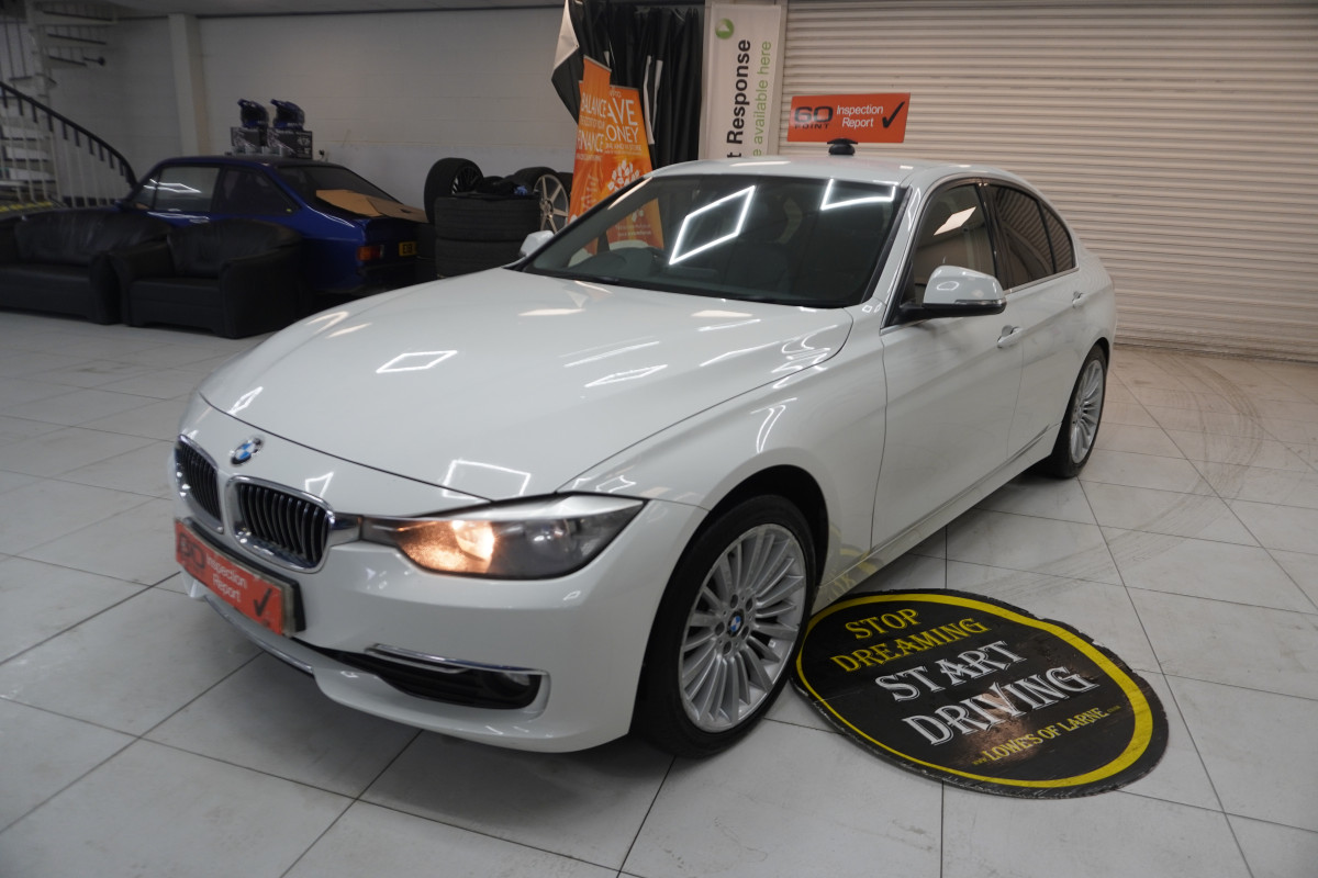 2012 (JUNE) BMW 320D LUXURY AUTOMATIC  — BLACK LEATHER