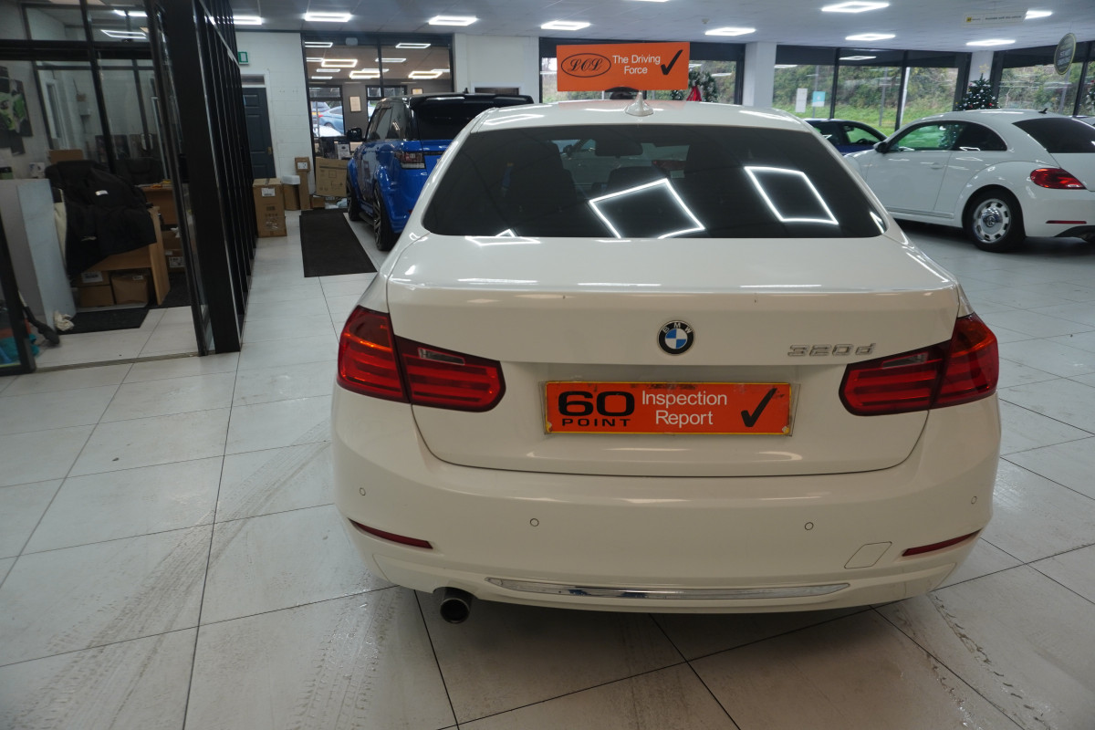 2012 (JUNE) BMW 320D LUXURY AUTOMATIC  — BLACK LEATHER