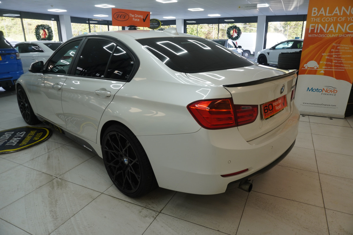 2013 (SEPT) BMW 320D EFFICENT DYNAMICS  — BLACK LEATHER