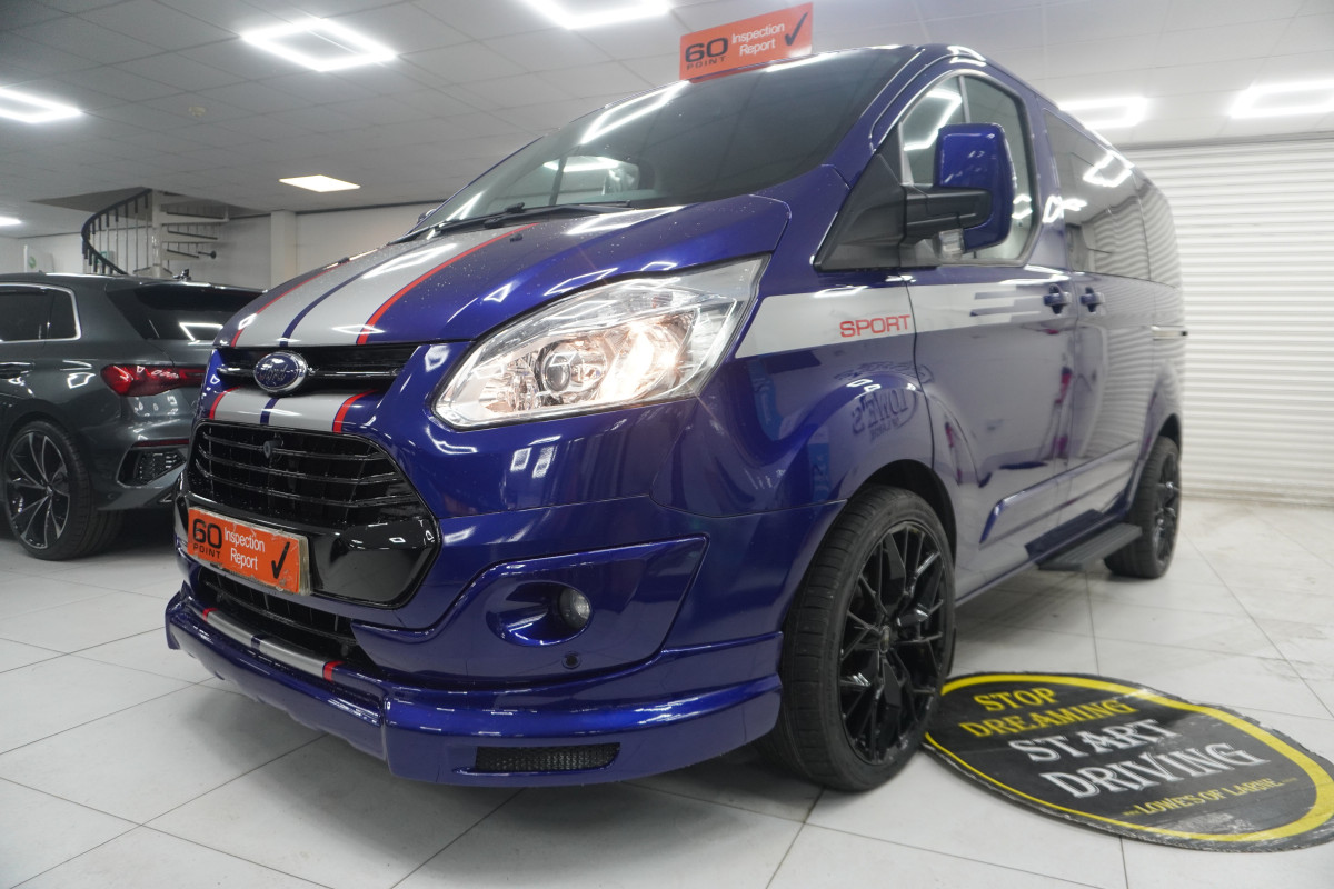 2017 (JULY) FORD TRANSIT TOURNEO 2.0 TDCi 310 TITANIUM — 5 SEATER PLUS WHEELCHAIR ACCESSABLE VEHICLE — ONLY 64K— NO VAT