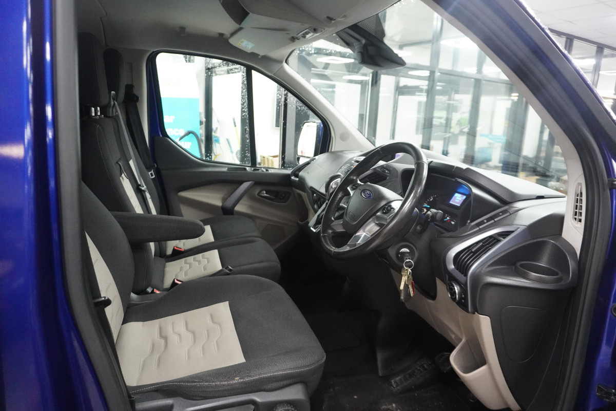 2018 FORD TRANSIT CUSTOM 2.0 TDCi 170 LIMITED 310 LWB CREWCAB 6 SEATER — AUTOMATIC — NO VAT