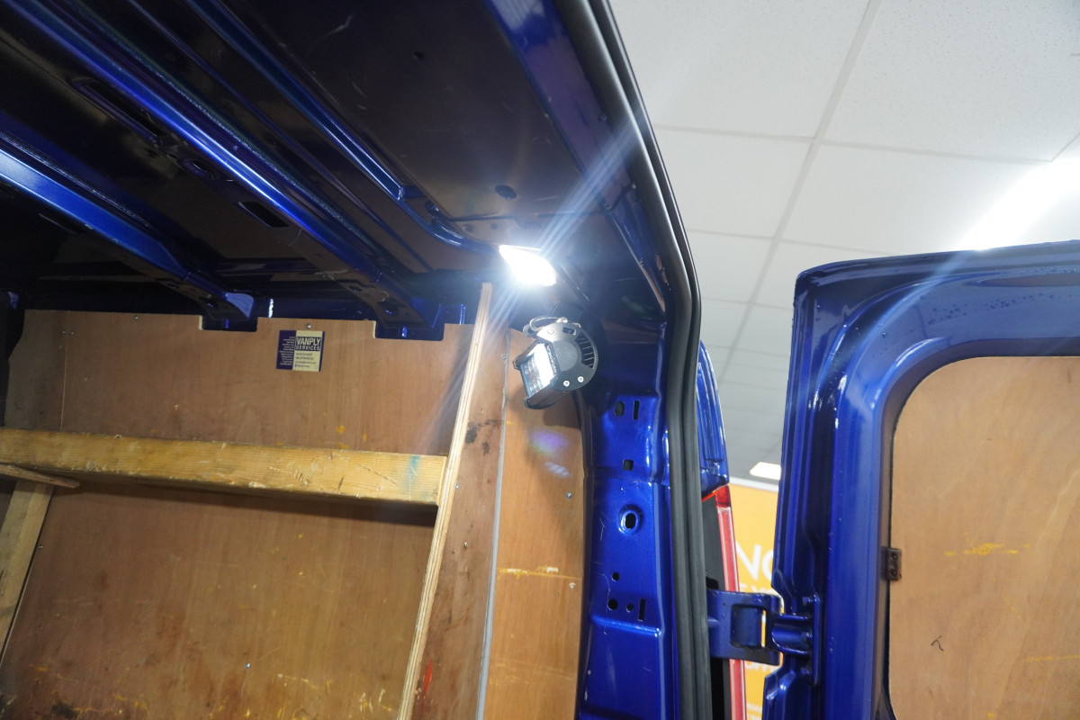 2018 FORD TRANSIT CUSTOM 2.0 TDCi 170 LIMITED 310 LWB CREWCAB 6 SEATER — AUTOMATIC — NO VAT