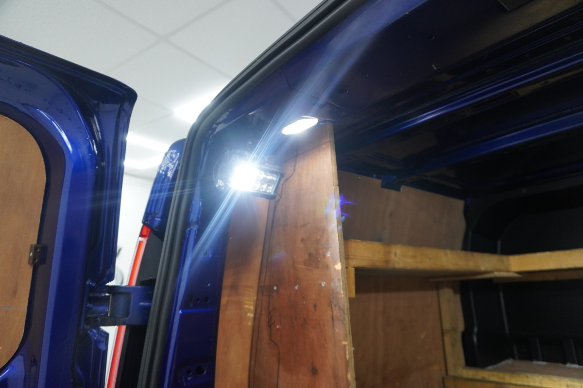 2018 FORD TRANSIT CUSTOM 2.0 TDCi 170 LIMITED 310 LWB CREWCAB 6 SEATER — AUTOMATIC — NO VAT