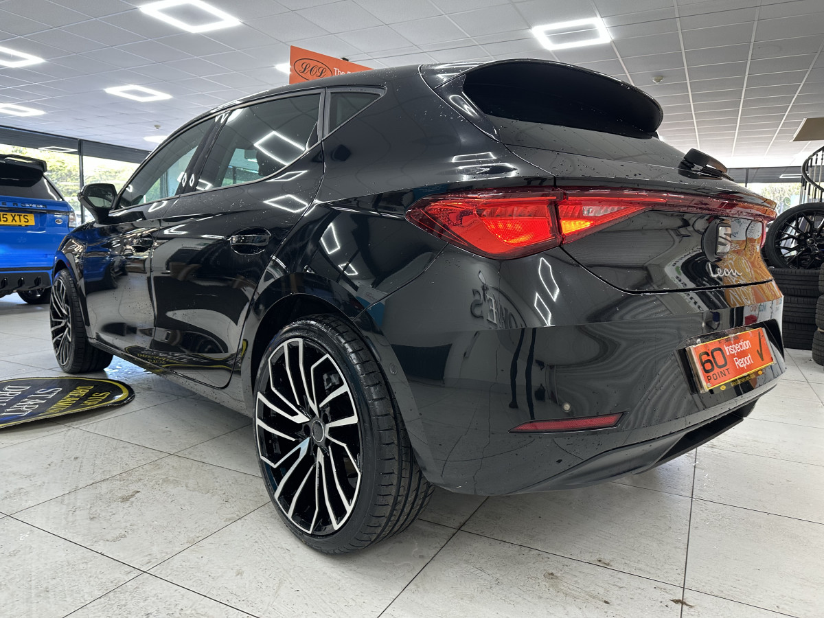 2020 (SEPT) SEAT LEON 1.5 TSi EVO SE DYNAMIC — NEW MODEL