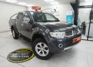 2013 MITSUBISHI L200 2.5 DI-D BARBARIAN DOUBLE CAB with BLACK LEATHER