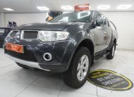 2013 MITSUBISHI L200 2.5 DI-D BARBARIAN DOUBLE CAB with BLACK LEATHER