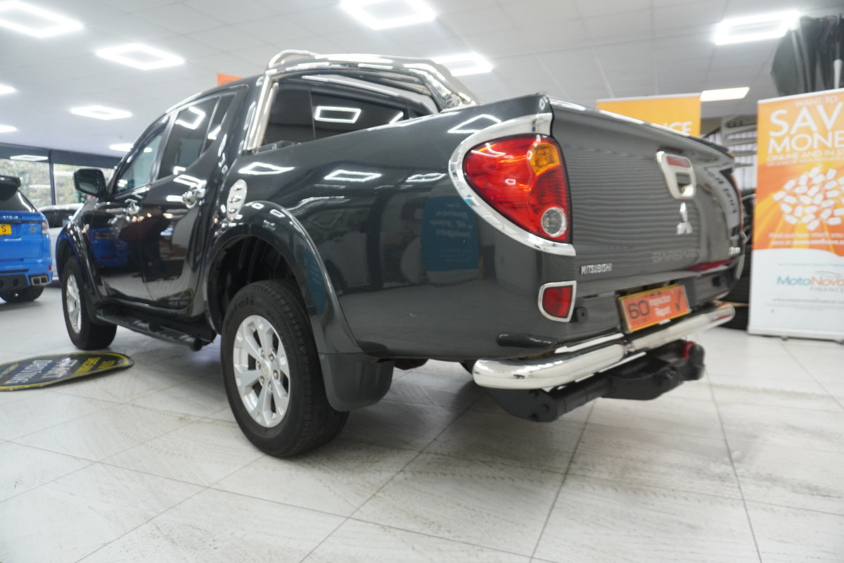 2013 MITSUBISHI L200 2.5 DI-D BARBARIAN DOUBLE CAB with BLACK LEATHER
