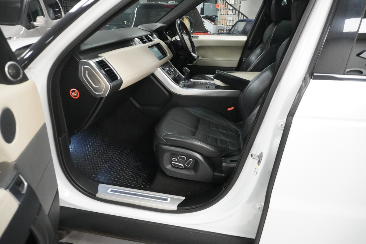2015 RANGE ROVER SPORT 3.0 SDV6 AUTOBIOGRAPHY DYNAMIC — FULLY LOADED