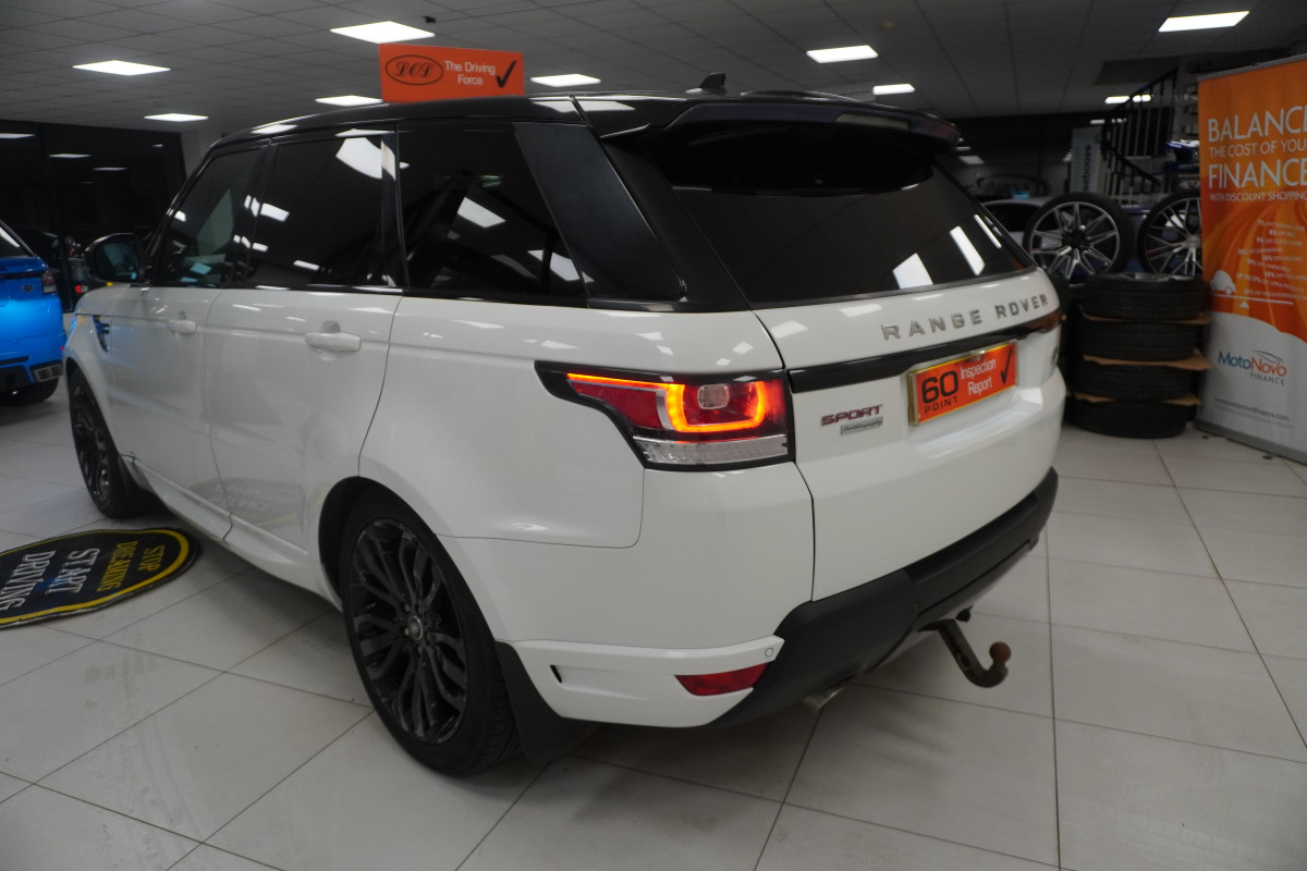 2015 RANGE ROVER SPORT 3.0 SDV6 AUTOBIOGRAPHY DYNAMIC — FULLY LOADED