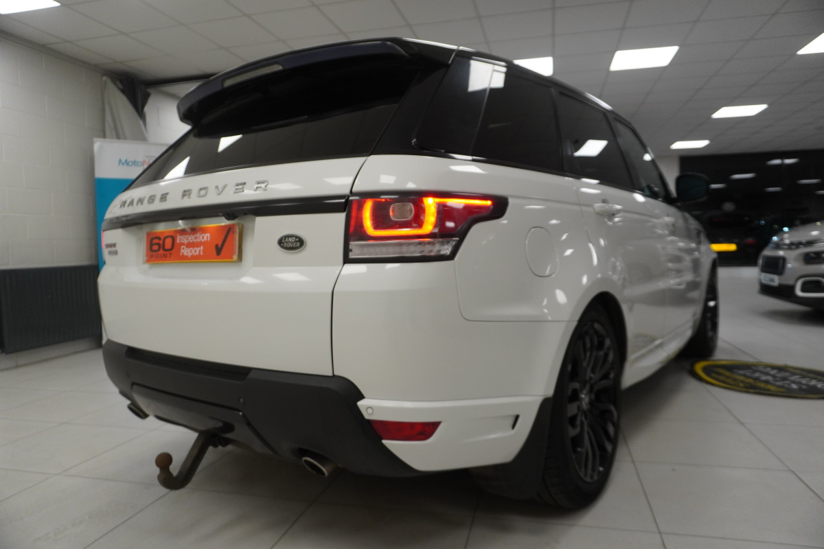 2015 RANGE ROVER SPORT 3.0 SDV6 AUTOBIOGRAPHY DYNAMIC — FULLY LOADED