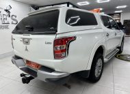2019 (MAY) MITSUBISHI L200 DOUBLE CAB DI-D 178 4WD AUTOMATIC — with REAR HARD TOP CANOPY