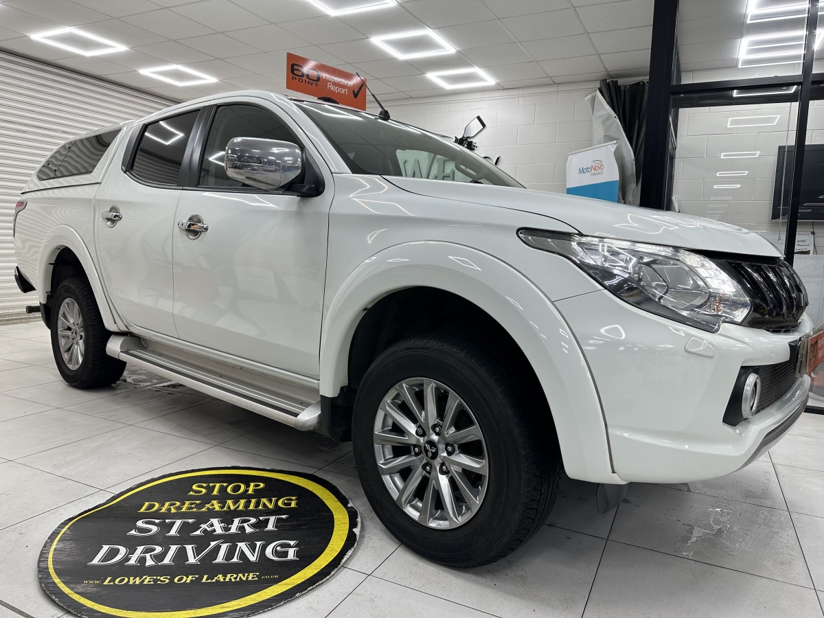 2019 (MAY) MITSUBISHI L200 DOUBLE CAB DI-D 178 4WD AUTOMATIC — with REAR HARD TOP CANOPY