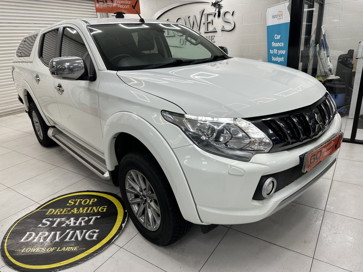 2019 (MAY) MITSUBISHI L200 DOUBLE CAB DI-D 178 4WD AUTOMATIC — with REAR HARD TOP CANOPY
