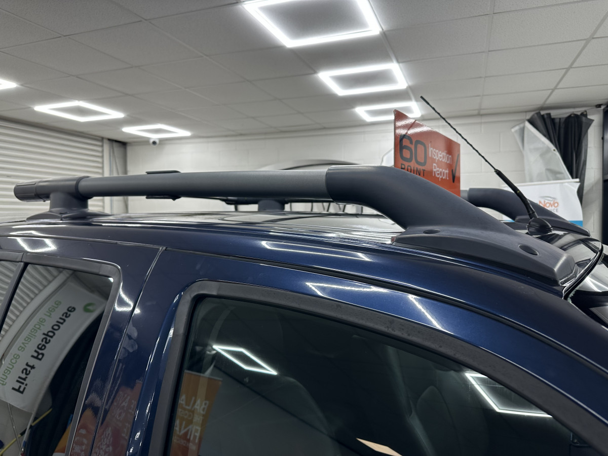 2014 NISSAN NAVARA 3.0 DCi V6 OUTLAW DOUBLE CAB PICK-UP AUTOMATIC with ONLY 84K — HEATED LEATHER, SAT NAV