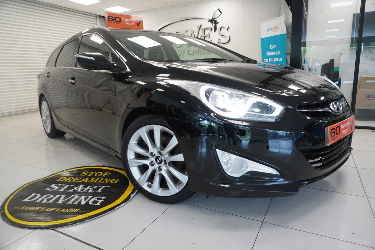 2012 (MAY) HYUNDAI i40 1.7 CRDi 136 PREMIUM ESTATE — HOT LEATHER, PANORAMIC ROOF, REAR CAMERA, SAT NAV