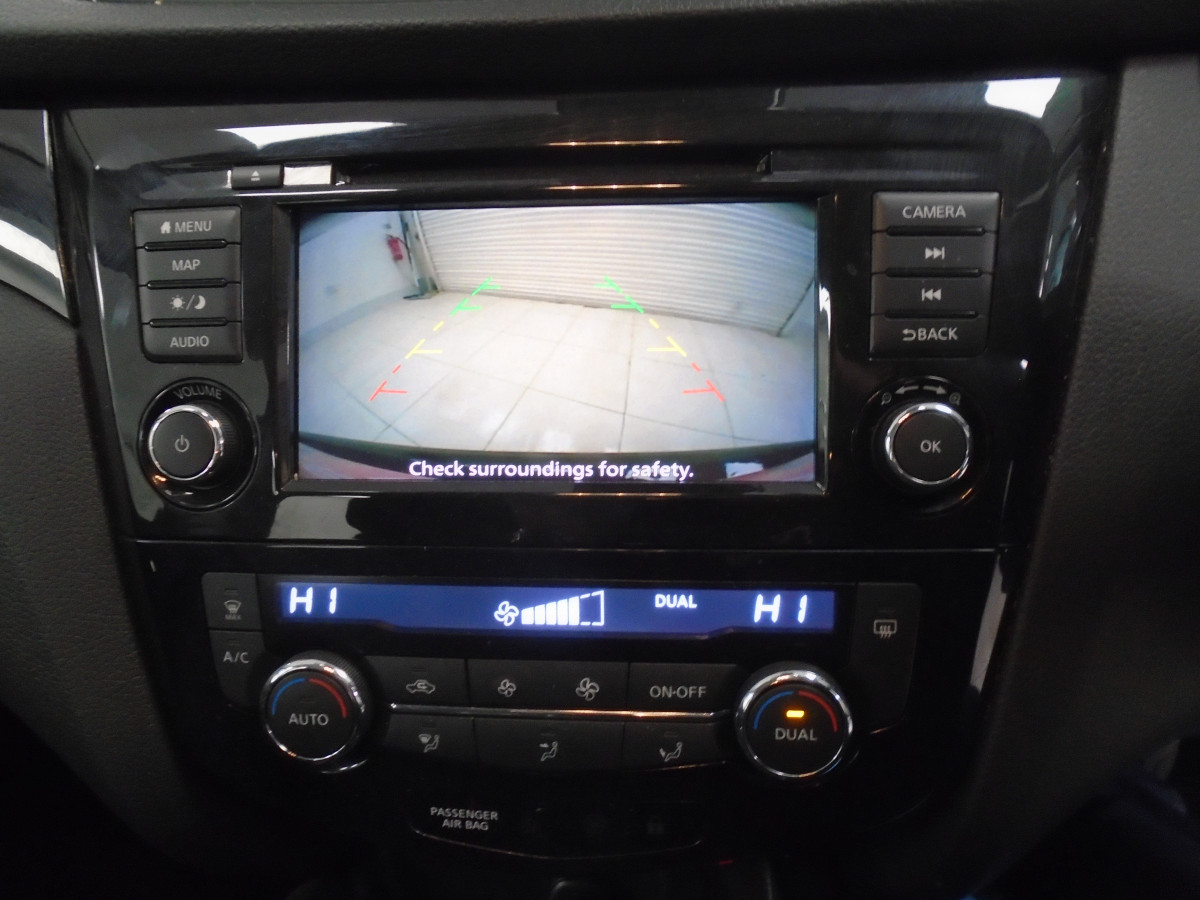 2019 NISSAN QASHQAI 1.5 DCi ACENTA PREMIUM with SAT NAV & REAR CAMERA