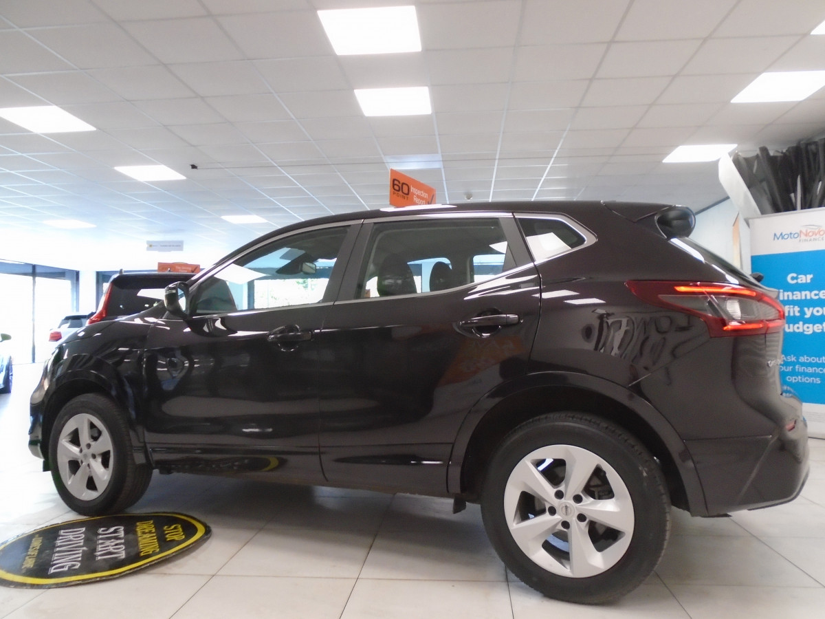 2019 NISSAN QASHQAI 1.5 DCi ACENTA PREMIUM with SAT NAV & REAR CAMERA