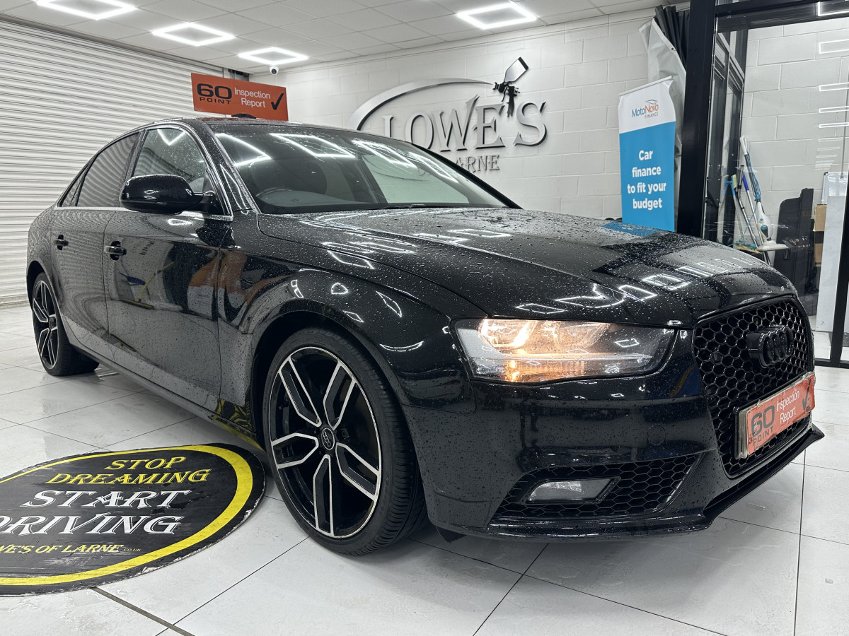 2014 AUDI A4 2.0 TDi TECHNIK with BLACK LEATHER & SAT NAV