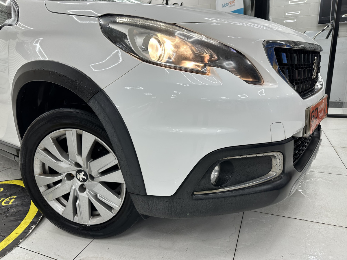 2017 PEUGEOT 2008 1.2 PURETECH ALLURE