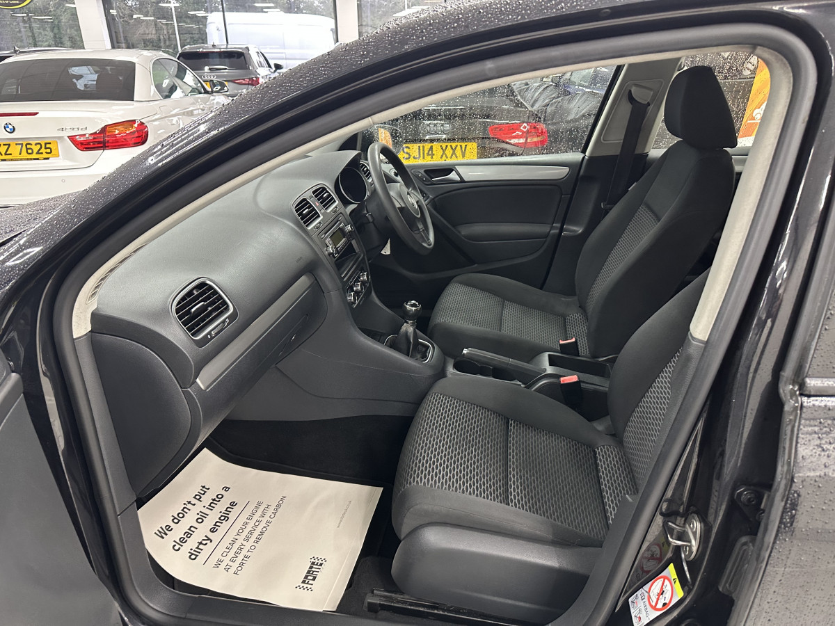 2009 (JUNE) VW GOLF 1.6 S 5 DOOR