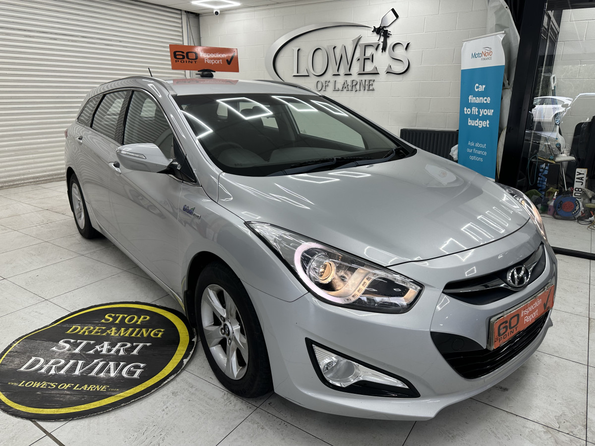 2012 HYUNDAI i40 1.6 GDi 135 BLUE DRIVE ACTIVE ESTATE with ONLY 89K