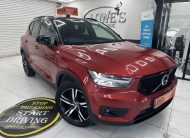 2019 (JULY) VOLVO XC40 2.0 INSCRIPTION D3 R DESIGN with BLACK LEATHER & SAT NAV