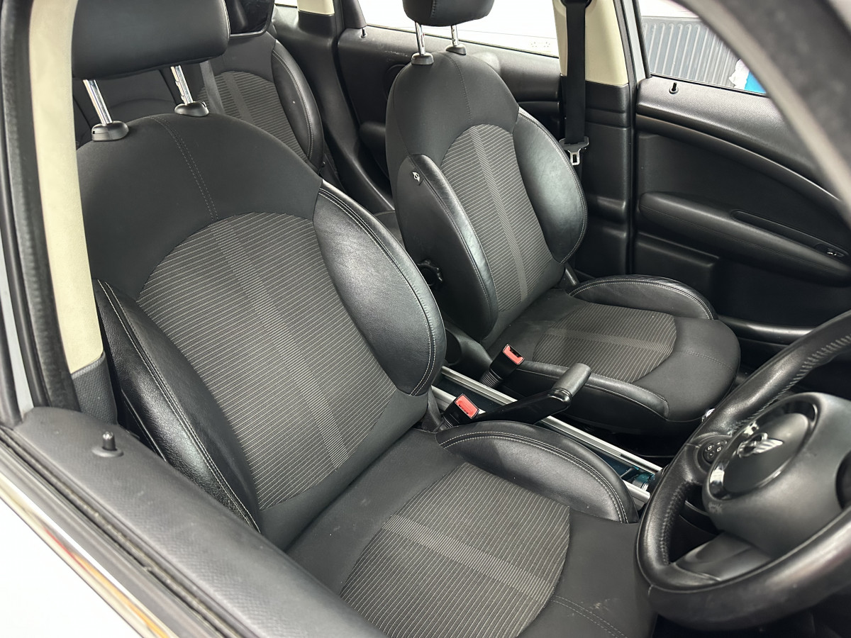 2014 MINI COOPER SD ALL4 DIESEL — 4 WHEEL DRIVER, BLACK LEATHER