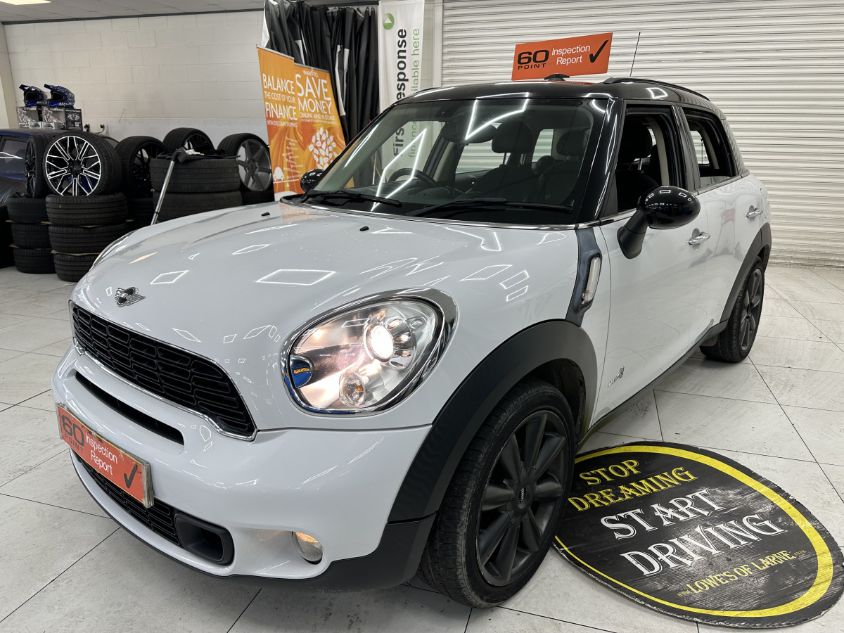 2014 MINI COOPER SD ALL4 DIESEL — 4 WHEEL DRIVER, BLACK LEATHER