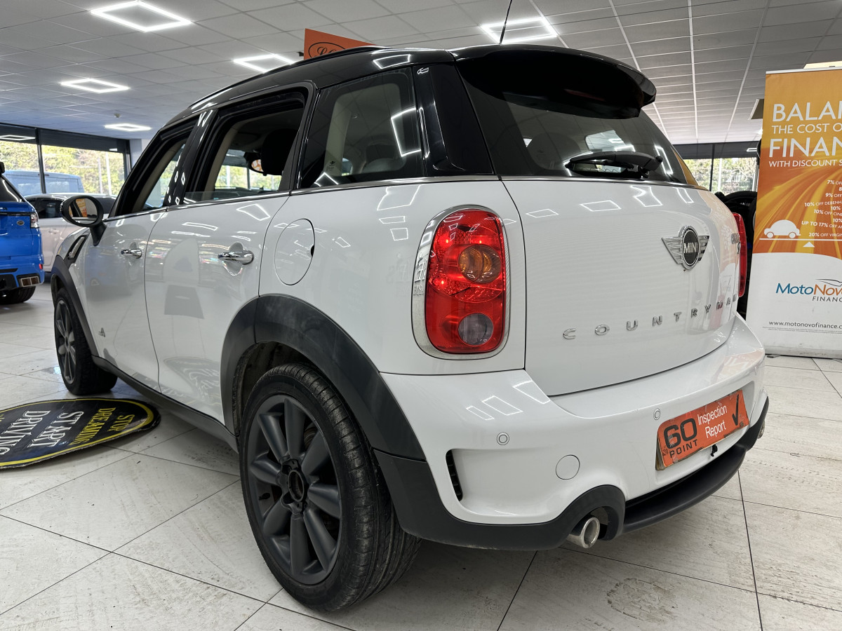 2014 MINI COOPER SD ALL4 DIESEL — 4 WHEEL DRIVER, BLACK LEATHER