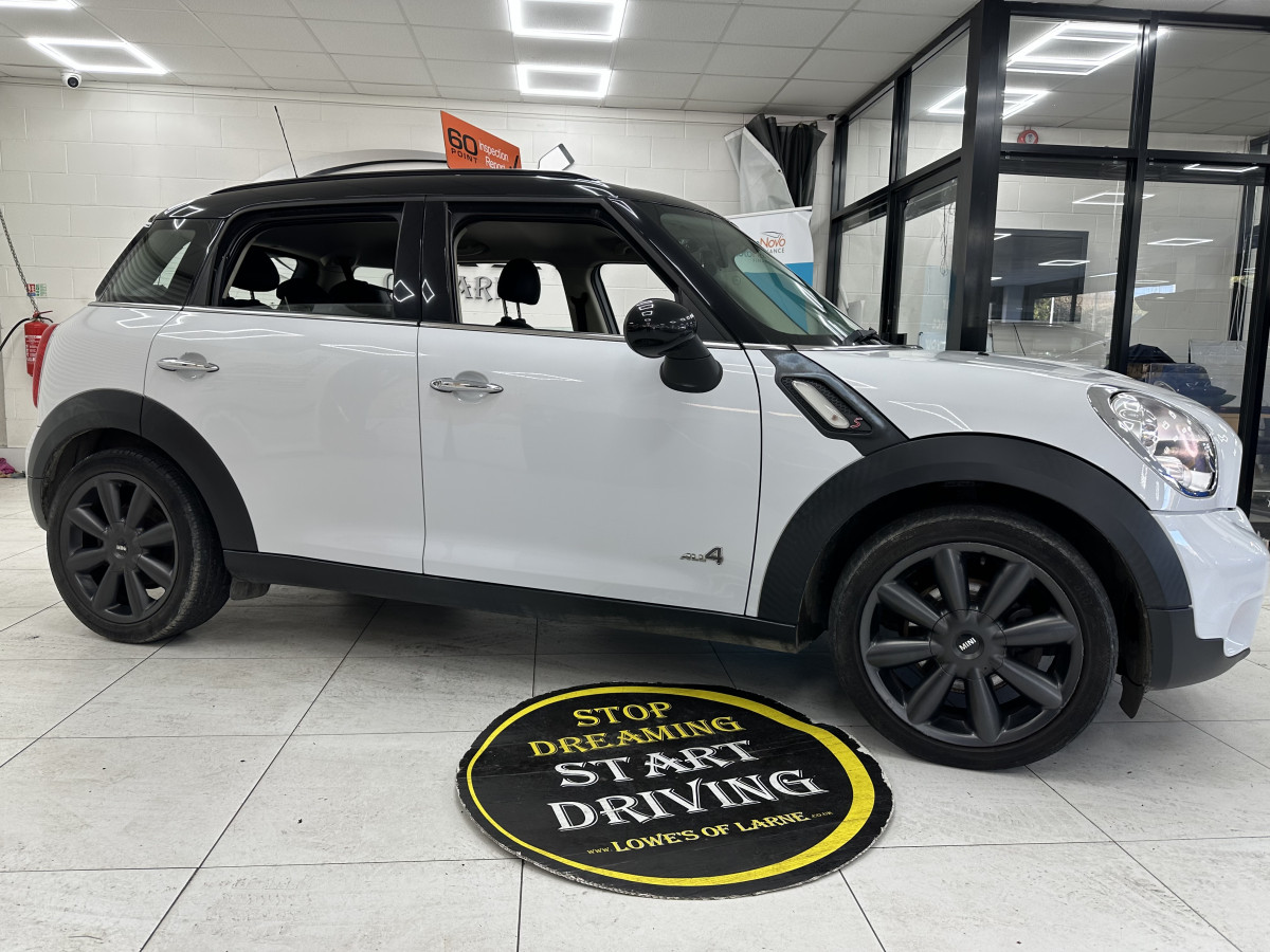 2014 MINI COOPER SD ALL4 DIESEL — 4 WHEEL DRIVER, BLACK LEATHER