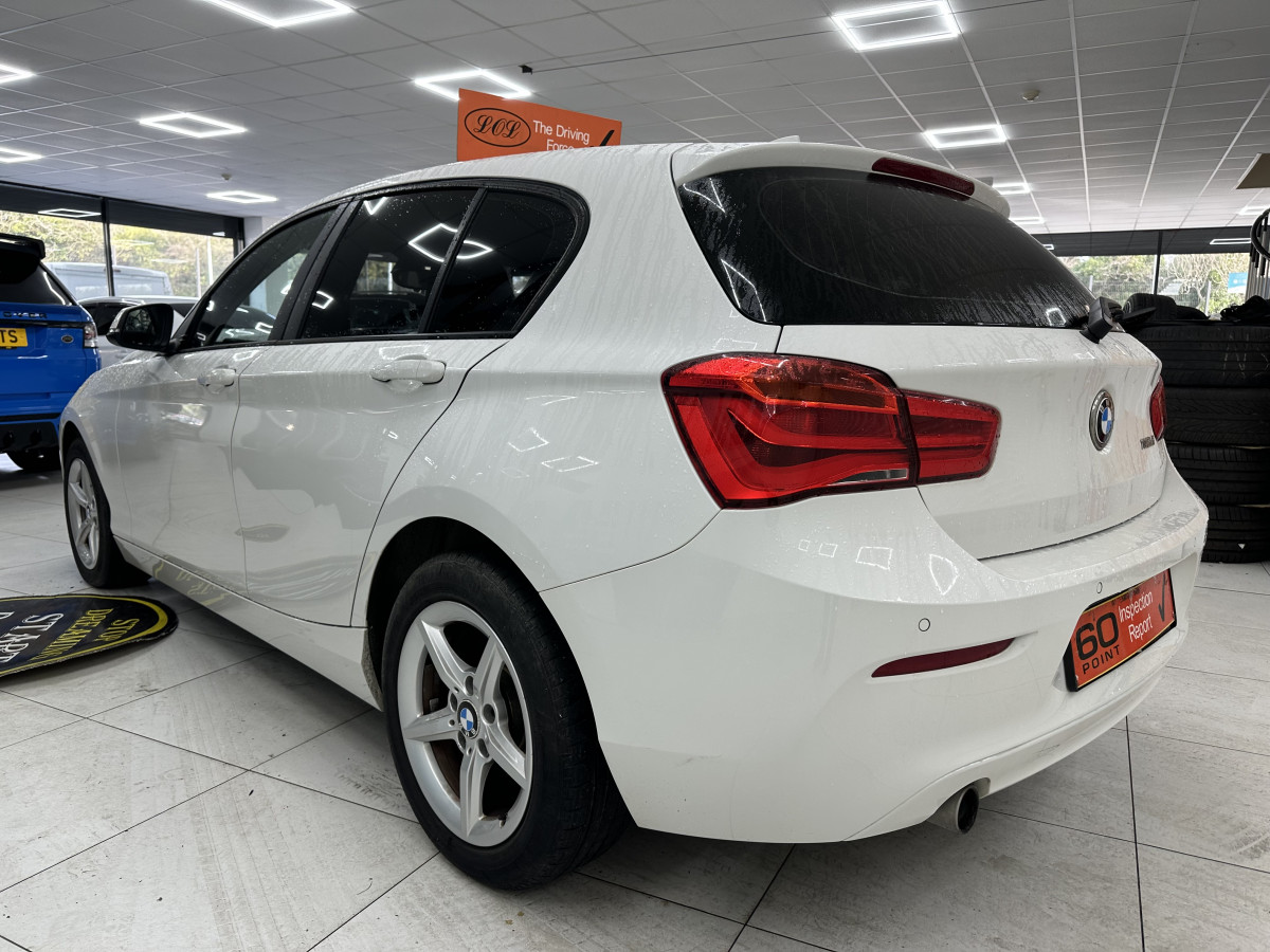 2015 (MAY) BMW 116D SE S/S 5 DOOR