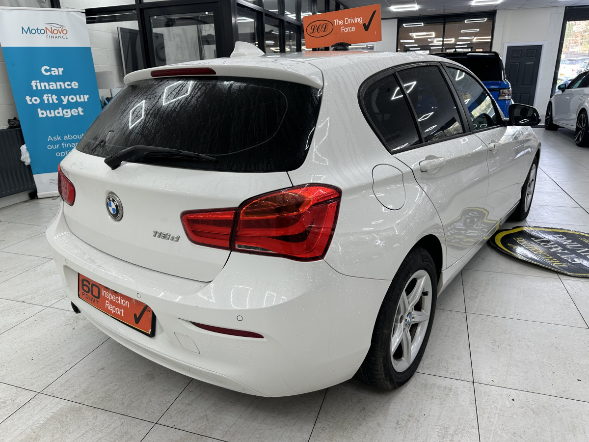 2015 (MAY) BMW 116D SE S/S 5 DOOR