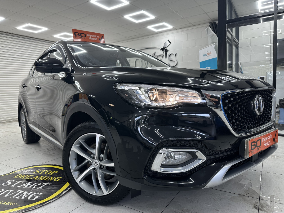 2023 MG HS 1.5 TGDi EXCITE — HOT BLACK LEATHER, SAT NAV