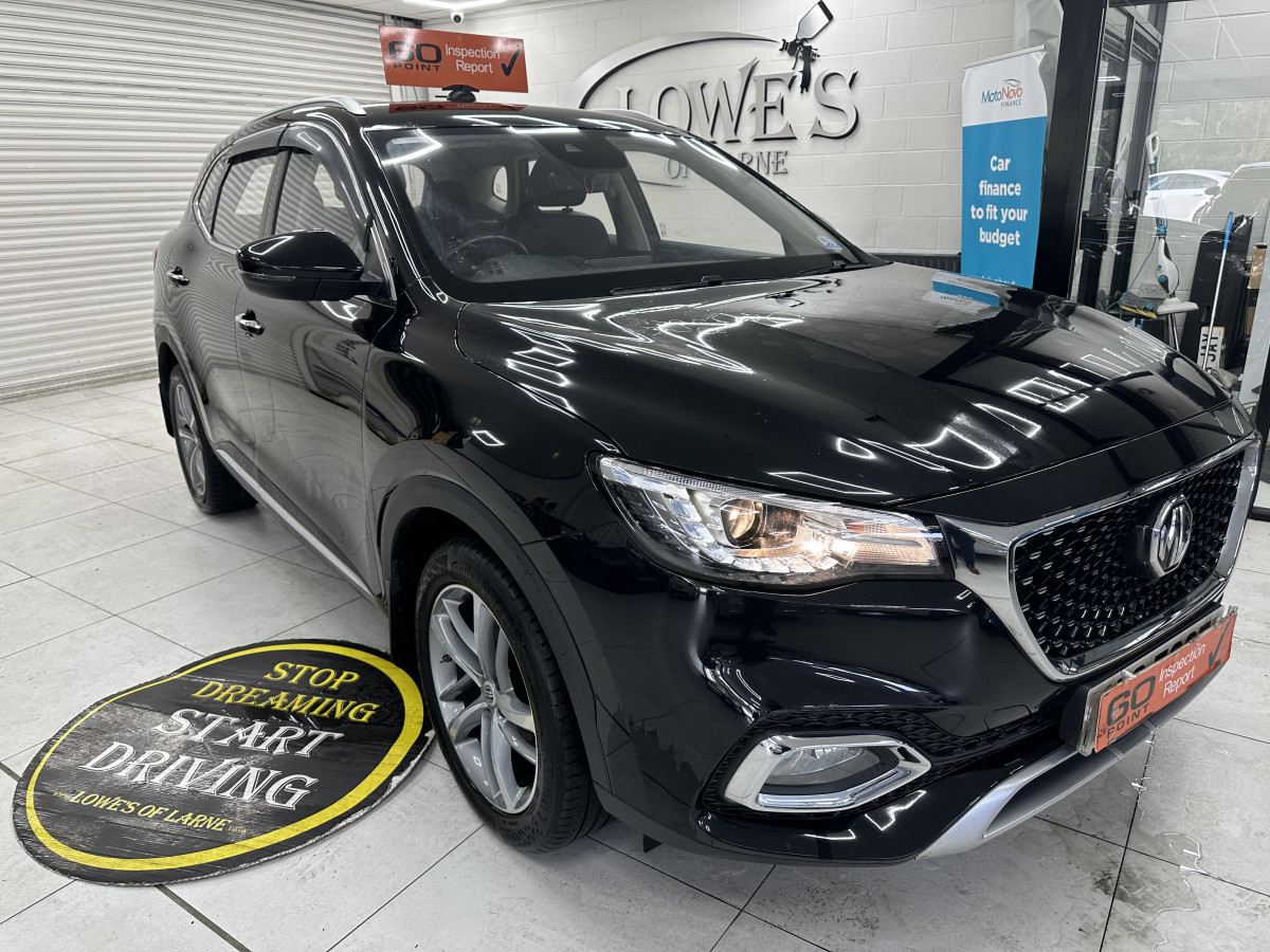 2023 MG HS 1.5 TGDi EXCITE — HOT BLACK LEATHER, SAT NAV