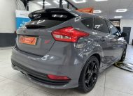 2015 (APRIL) FORD FOCUS 2.0 TDCi ST-3 185BHP — FINISHED in NARDO GREY with BLACK LEATHER RECARO TRIM