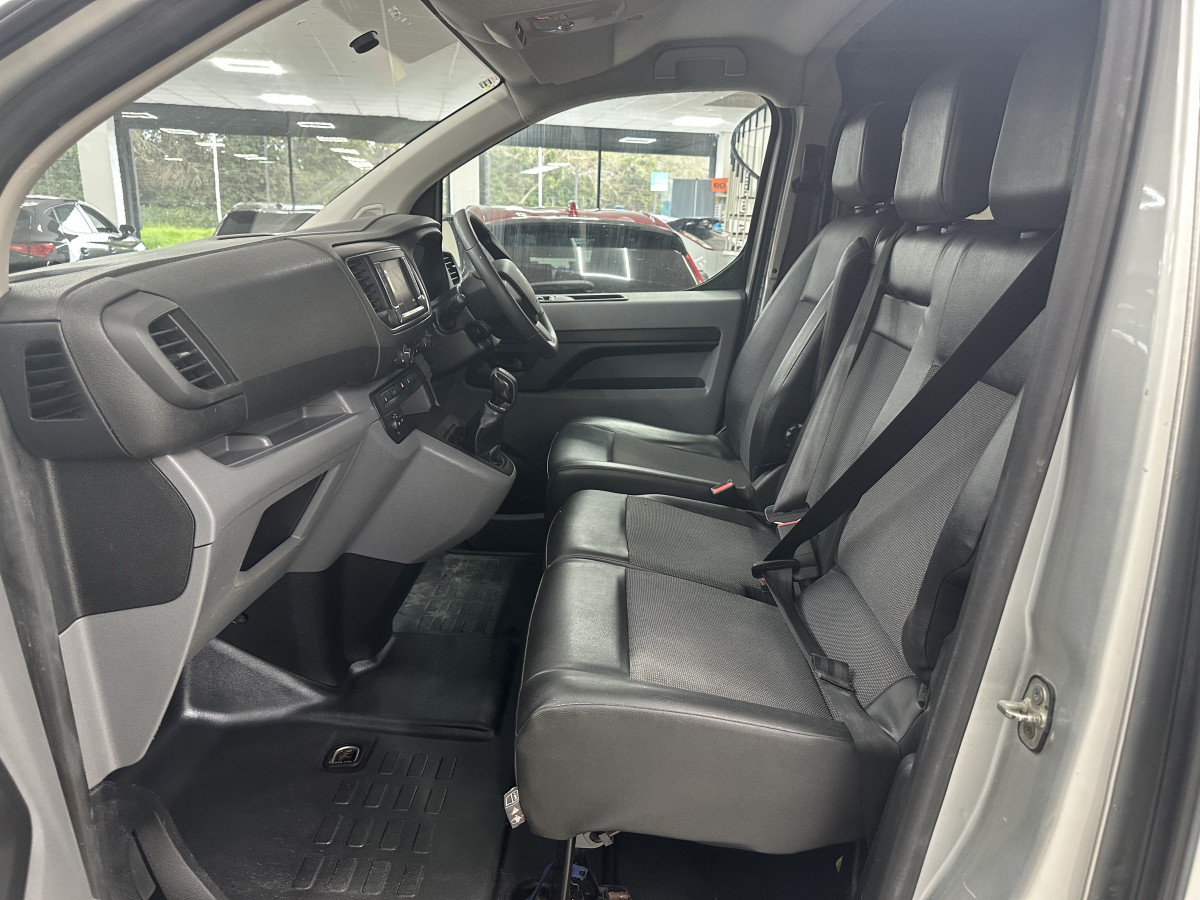 2017 CITROEN DISPATCH 1.6 BlueHDi XS CREW 6 SEATER — NO VAT