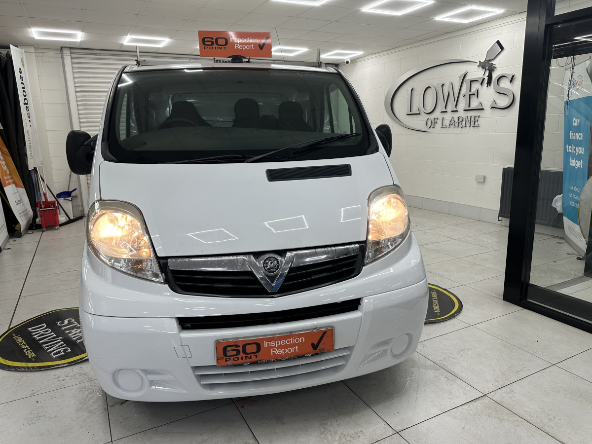 2010 VAUXHALL VIVARO 2.0 CDTi 2700 — COLOUR CODED BUMPERS — PSVd UNTIL FEB 2027