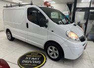 2010 VAUXHALL VIVARO 2.0 CDTi 2700 — COLOUR CODED BUMPERS — PSVd UNTIL FEB 2027