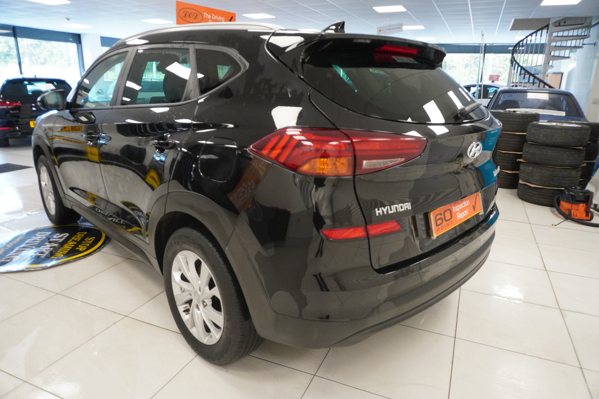 2020 HYUNDAI TUCSON1.6 SE NAV with ONLY 41K
