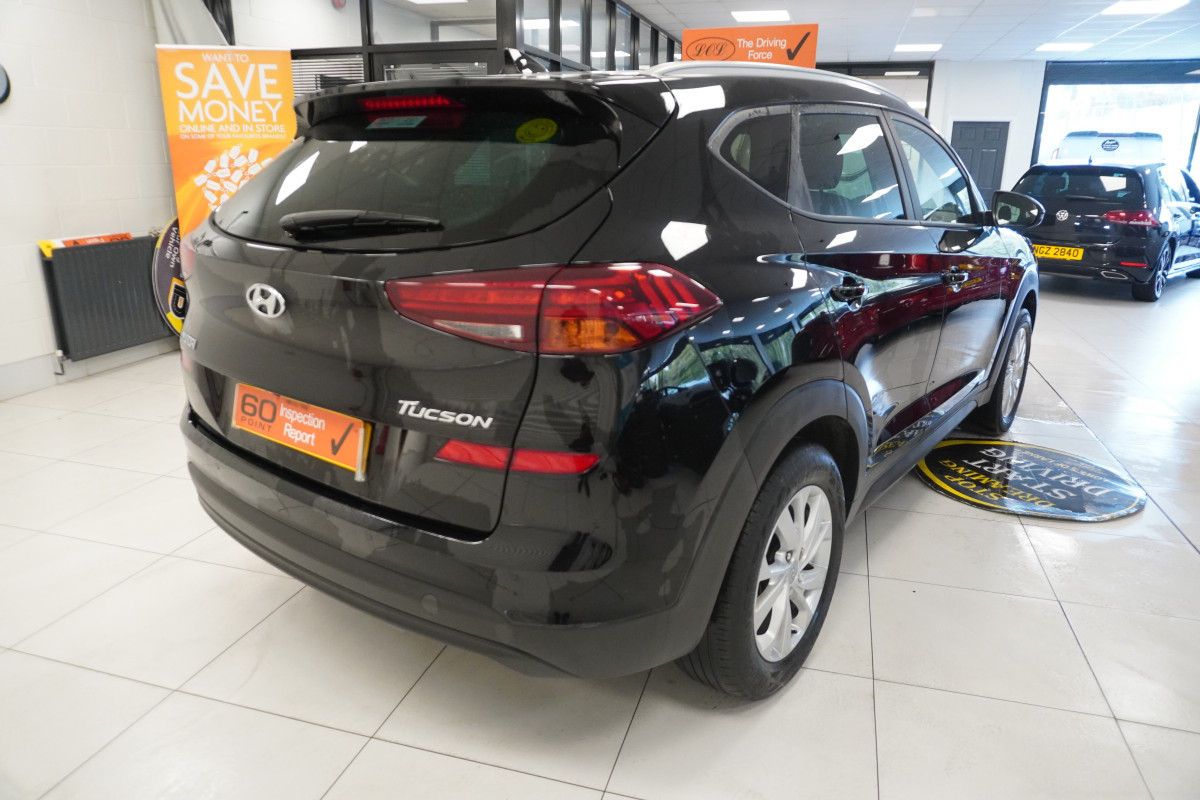 2020 HYUNDAI TUCSON1.6 SE NAV with ONLY 41K