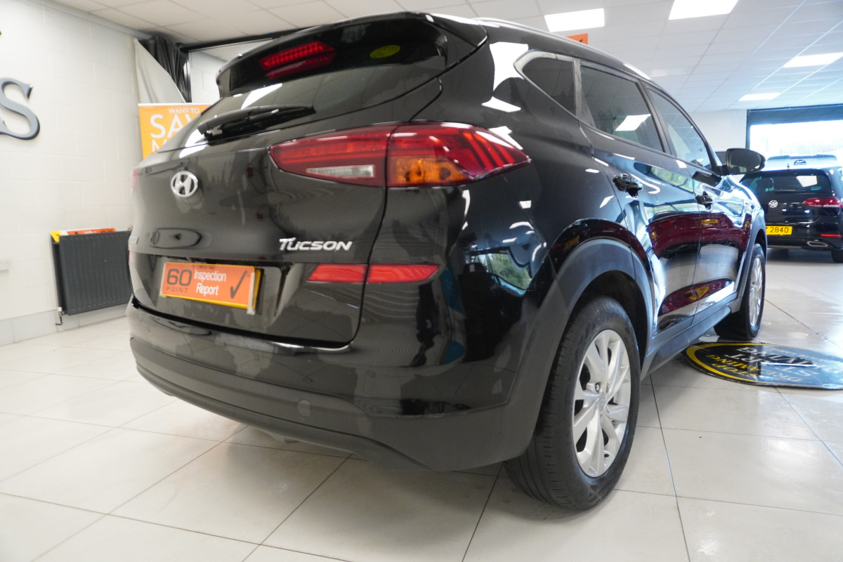 2020 HYUNDAI TUCSON1.6 SE NAV with ONLY 41K