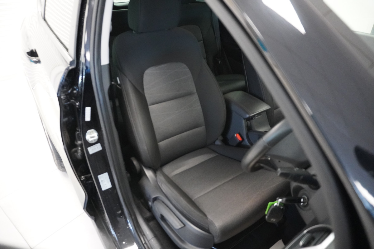 2020 HYUNDAI TUCSON1.6 SE NAV with ONLY 41K