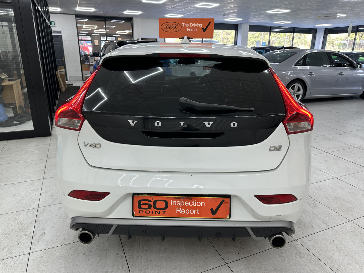 2015 VOLVO V40 2.0 D3 (120) R DESIGN — MOTd UNTIL 10th MARCH 2027 — ONLY £20 TAX