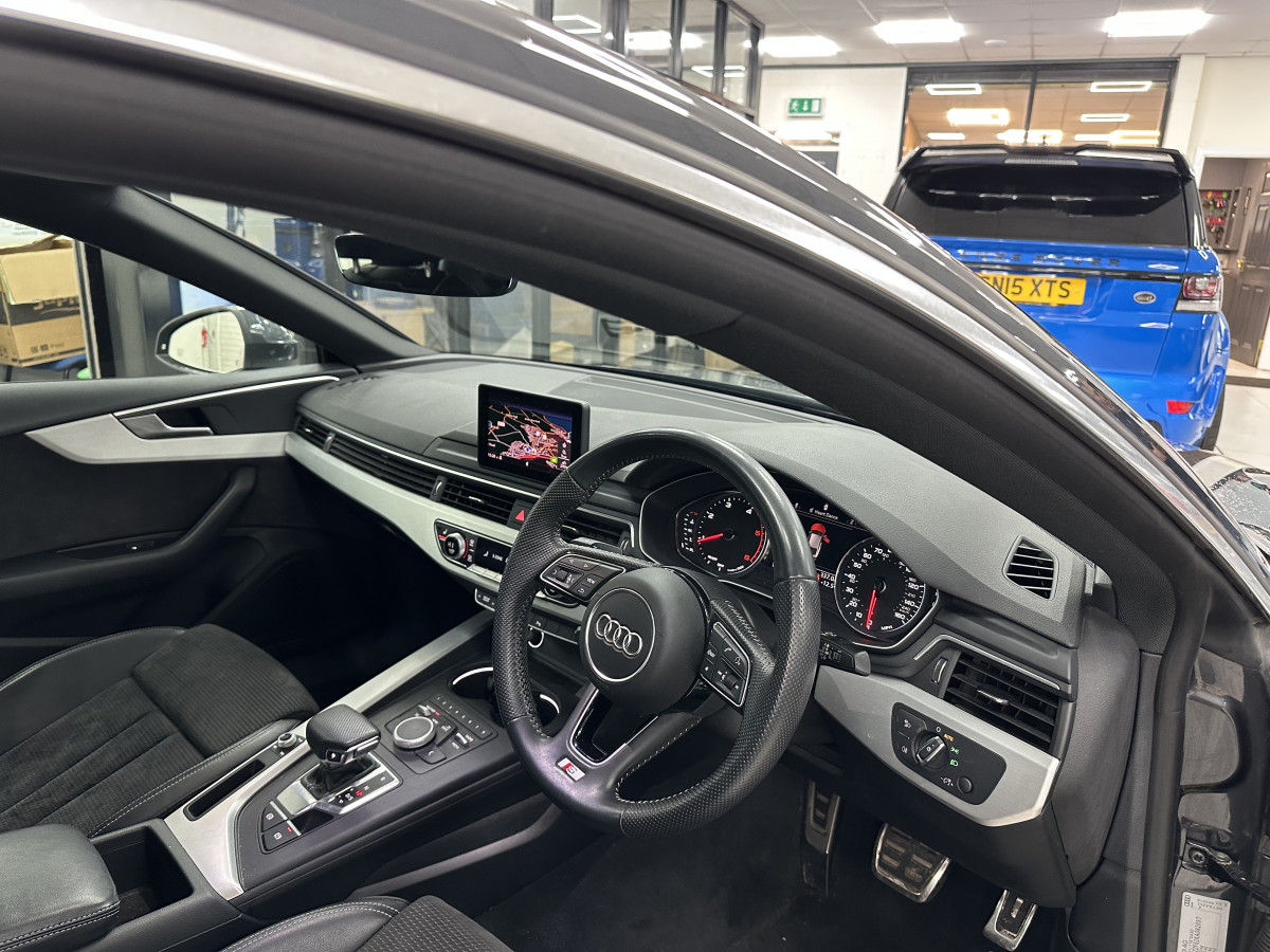 2020 (OCT) AUDI A5 2.0 TDi 40 S LINE SPORTBACK S TRONIC AUTO — BLACK LEATHER & SAT NAV