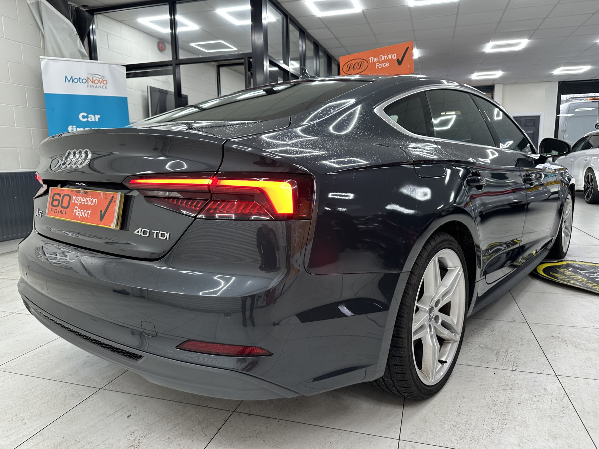 2020 (OCT) AUDI A5 2.0 TDi 40 S LINE SPORTBACK S TRONIC AUTO — BLACK LEATHER & SAT NAV