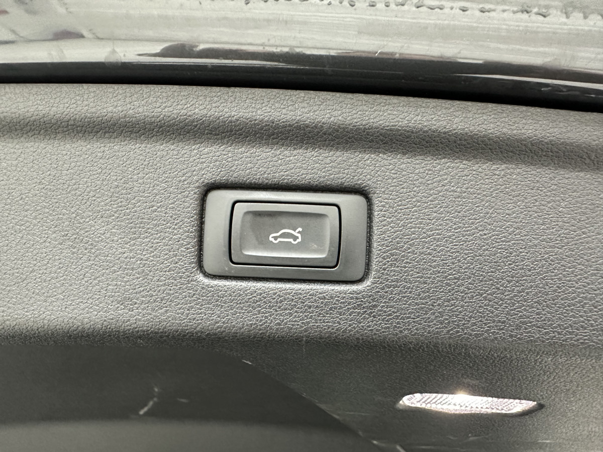 2020 (OCT) AUDI A5 2.0 TDi 40 S LINE SPORTBACK S TRONIC AUTO — BLACK LEATHER & SAT NAV