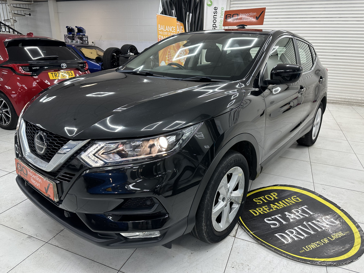 2019 NISSAN QASHQAI 1.5 DCi ACENTA PREMIUM with SAT NAV & REAR CAMERA (ONE OWNER & FSH)
