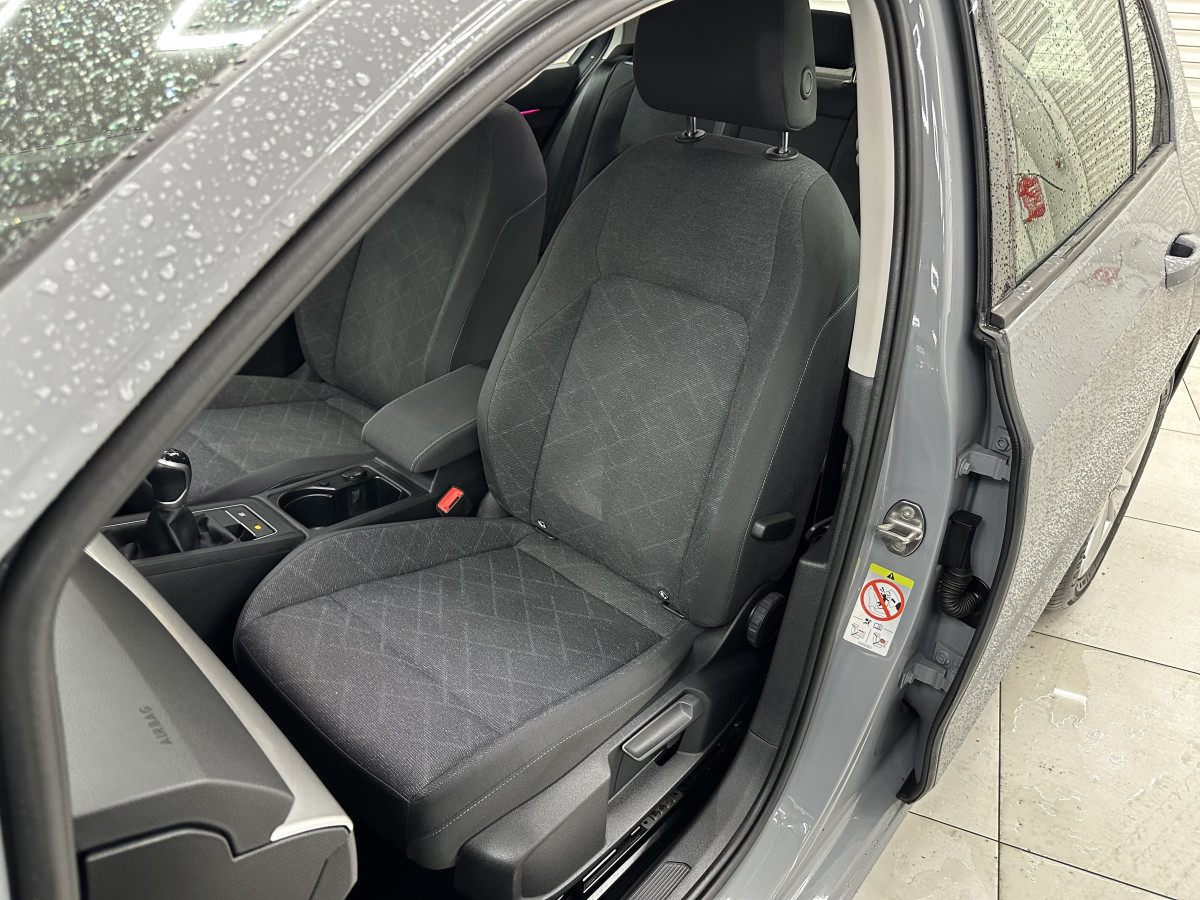 2020 VW GOLF 1.5 TSi LIFE FINISHED in NARDO GREY with ONLY 69K